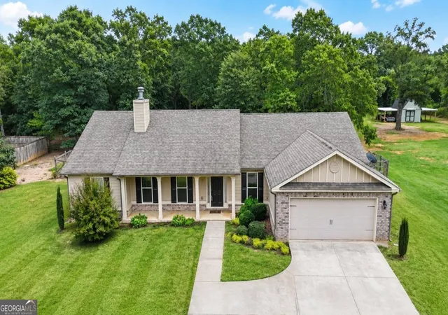 Photo 13 of Single family home for sale at 2363 Rat Kinney Rd, Statham, GA 30666 | MLS# 10823957 | Listing updated on 2026-09-03