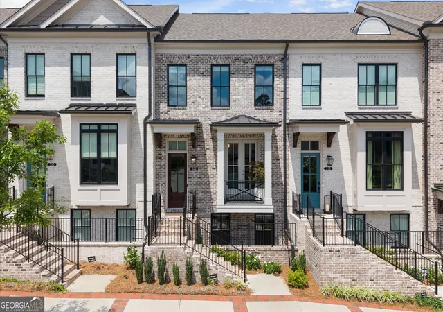 1st image of 520 Fisher Dr, Alpharetta, GA 30009 | MLS# 10792644