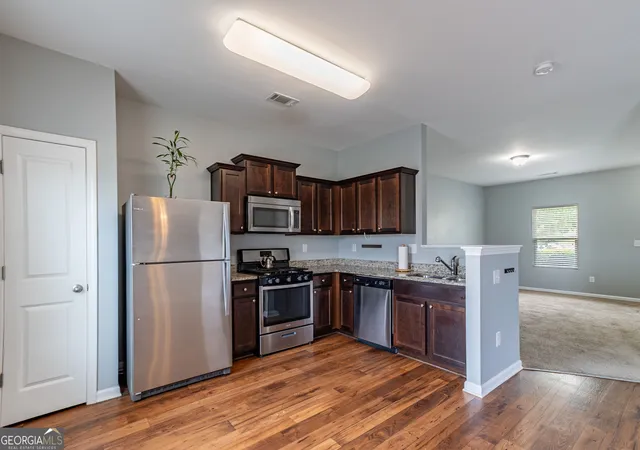 Photo 3 of Single family home for sale at 623 Nonsuch Way, Winder, GA 30680 | MLS# 10736784 | Listing updated on 2026-09-24