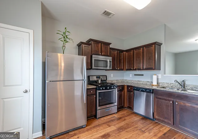 Photo 3 of Single family home for sale at 623 Nonsuch Way, Winder, GA 30680 | MLS# 10736784 | Listing updated on 2026-09-24