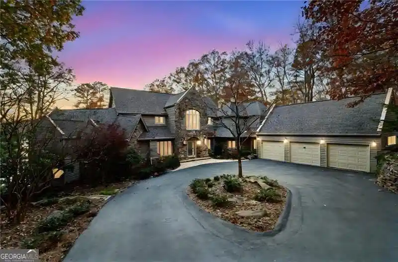 Photo 1 of Mansion for sale at 255 Indigo Bunting Trl, Big Canoe, GA 30143 | MLS# 10868129 | Listing updated on 2026-10-20
