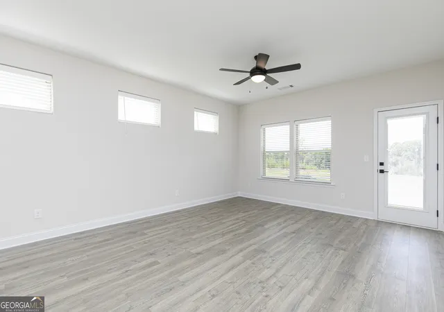 Photo 4 of Sale Pending at 116 Cantrell Dr, Dallas, GA 30157 | MLS# 10647206 | Listing updated on 2026-02-03