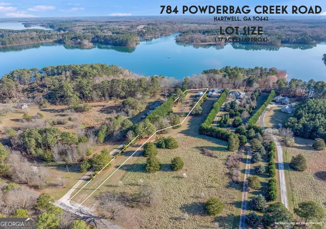 3rd image of 784 Powderbag Creek Rd, Hartwell, GA 30643 | MLS# 10819721