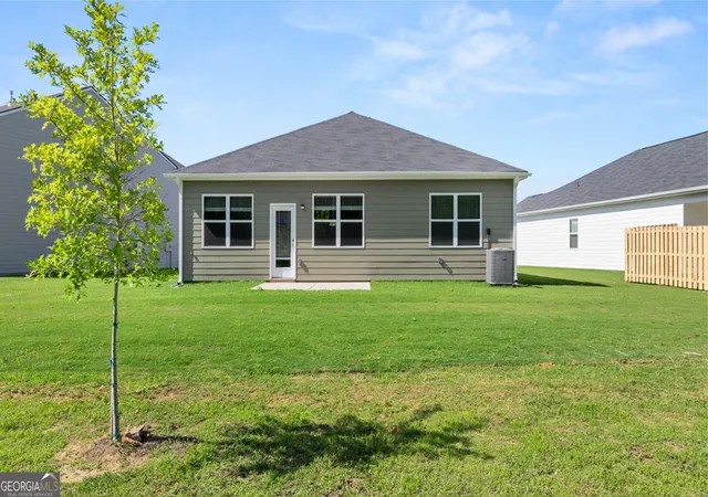 2nd image of 170 White Spruce Wy, Newnan, GA 30265 | MLS# 10814069