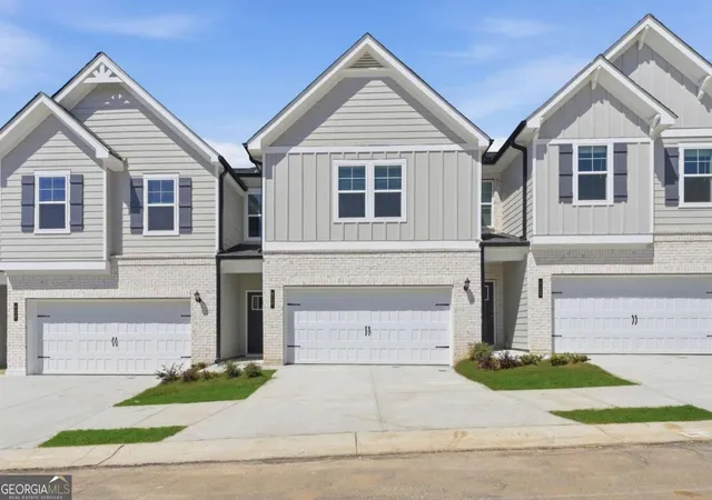 Photo 1 of Townhouse for sale at 663 Treasure Dr, Stockbridge, GA 30281 | MLS# 10814908 | Listing updated on 2026-09-04