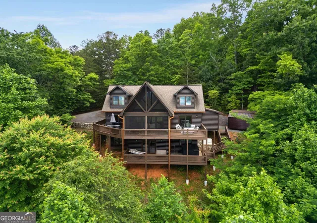 Photo 1 of Single family home for sale at 231 Sunrock Mountain Trl, Blue Ridge, GA 30513 | MLS# 10797115 | Listing updated on 2026-09-17