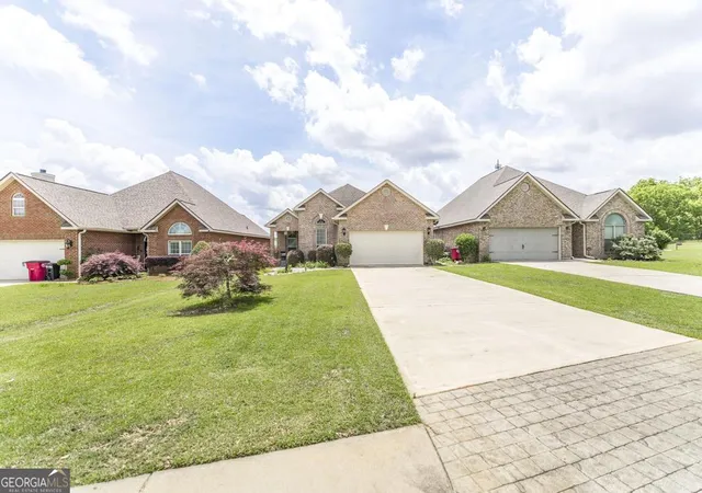 Photo 3 of Single family home for sale at 504 Eagle Springs Dr, Centerville, GA 31028 | MLS# 10809022 | Listing updated on 2026-09-14