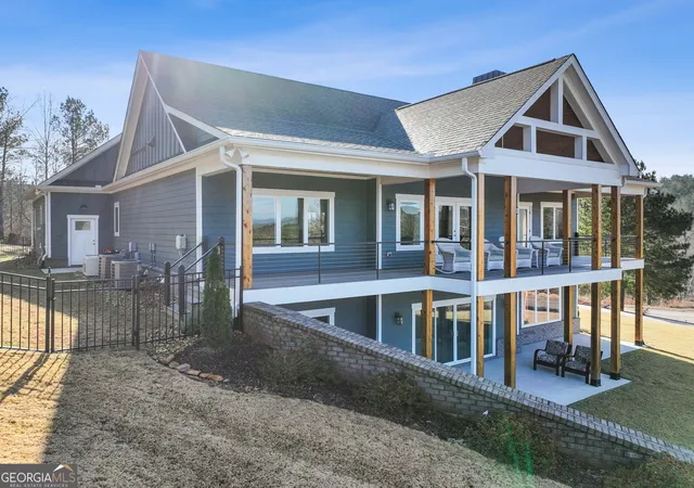 Photo 3 of Single family home for sale at 1675 Currahee Clb Dr, Toccoa, GA 30577 | MLS# 10665771 | Listing updated on 2026-06-17