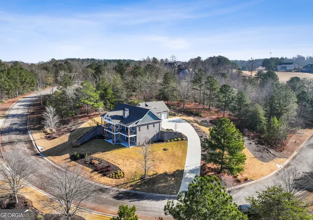 Photo 4 of Single family home for sale at 1675 Currahee Clb Dr, Toccoa, GA 30577 | MLS# 10665771 | Listing updated on 2026-06-17