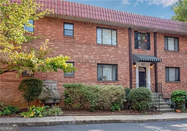 2nd image of 327 3rd St Ne #1, Atlanta, GA 30308 | MLS# 10692559