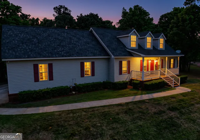 3rd image of 5280 Judge Brown Rd, Valley, AL 36854 | MLS# 10834555