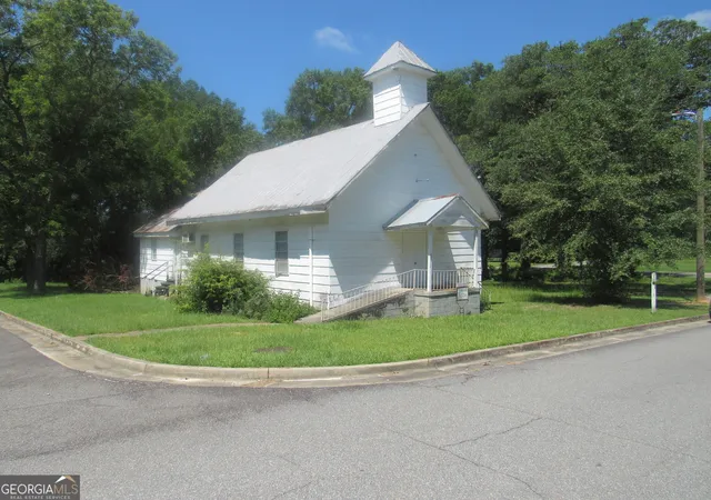 2nd image of 53 Duhart St, Eastman, GA 31023 | MLS# 10808014