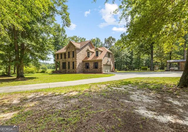 Photo 4 of Single family home for sale at 1010 Frank Cook Rd, Cochran, GA 31014 | MLS# 10833251 | Listing updated on 2026-08-26
