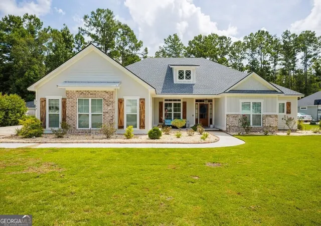 Photo 1 of Single family home for sale at 3754 Knights Mill Dr, Valdosta, GA 31605 | MLS# 10822213 | Listing updated on 2026-09-03