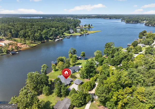 Photo 3 of Single family home for sale at 2189 Oconee Dr, Sparta, GA 31087 | MLS# 10831629 | Listing updated on 2026-09-30