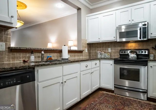 5th image of 125 Wood Lake Dr, Athens, GA 30606