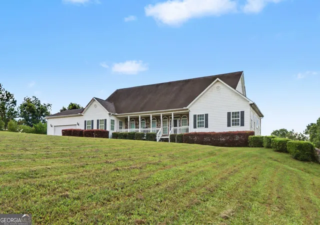 3rd image of 33 Secretariat Rd, Rome, GA 30161 | MLS# 10795410