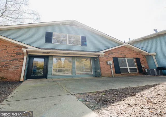Homes for sale in Roswell, GA | 1195 Minhinette Dr #G, Roswell, GA 30075 | MLS# 10722652
