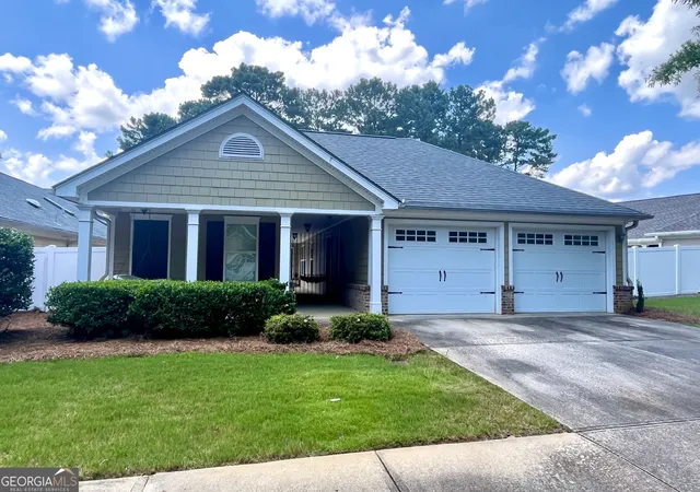 1st image of 120 Cottage Club Dr, Locust Grove, GA 30248 | MLS# 10806967