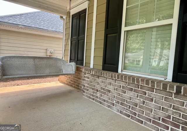 3rd image of 120 Cottage Club Dr, Locust Grove, GA 30248 | MLS# 10806967