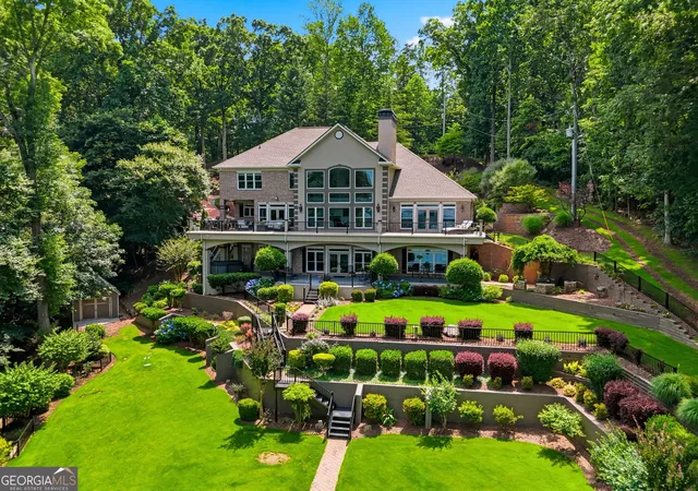 Photo 2 of Single family home for sale at 8970 Flds Way, Gainesville, GA 30506 | MLS# 10721438 | Listing updated on 2026-10-05