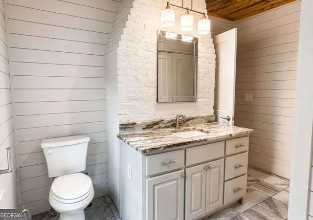 Photo 3 of Single family home for sale at 2087 Chatsworth Hwy, Ellijay, GA 30540 | MLS# 10771093 | Listing updated on 2026-09-19