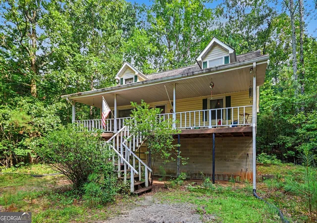 Photo 3 of Single family home for sale at 161 Hodge Rd, Carrollton, GA 30116 | MLS# 10804642 | Listing updated on 2026-10-06