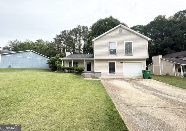 Photo 2 of Single family home for sale at 1061 Mainstreet Lake Dr, Stone Mountain, GA 30088 | MLS# 10829240 | Listing updated on 2026-09-02