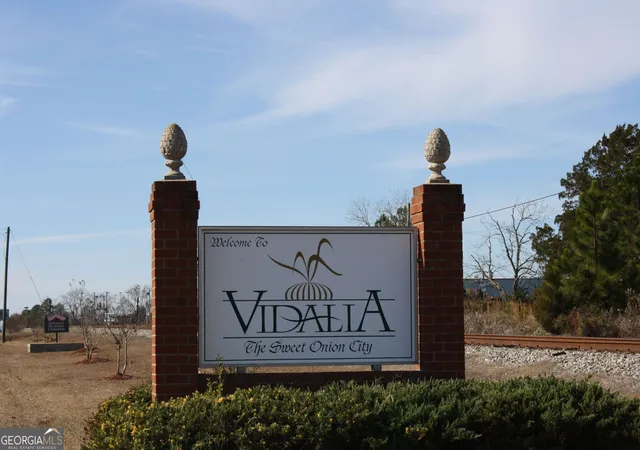 Homes for sale in Vidalia, GA | 1833 Tom Odum Rd, Vidalia, GA 30474 | MLS# 10702438
