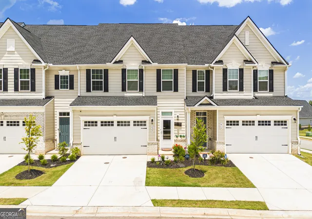 Photo 1 of Townhouse for sale at 420 Bancroft St, Mcdonough, GA 30253 | MLS# 10806642 | Listing updated on 2026-09-16