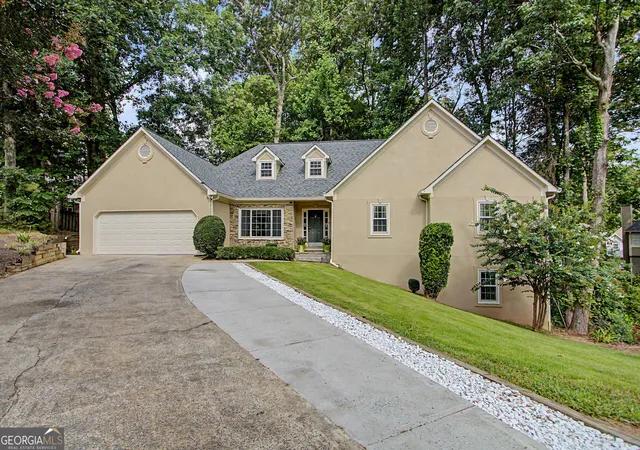 1st image of 311 Clubhouse Ct Nw, Kennesaw, GA 30144 | MLS# 10813701