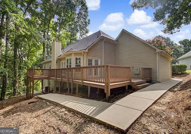Photo 3 of Single family home for sale at 311 Clubhouse Ct Nw, Kennesaw, GA 30144 | MLS# 10813701 | Listing updated on 2026-09-21