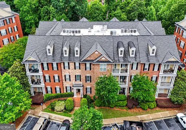 2nd image of 4855 Ivy Ridge Dr Se, Atlanta, GA 30339