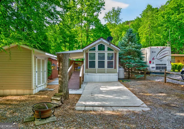 3rd image of 107 Riverside Pl, Cleveland, GA 30528 | MLS# 10761849