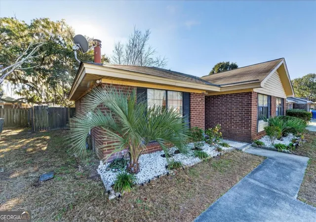 Homes for sale in Savannah, GA | 12 Peach Ct, Savannah, GA 31419 | MLS# 10688366