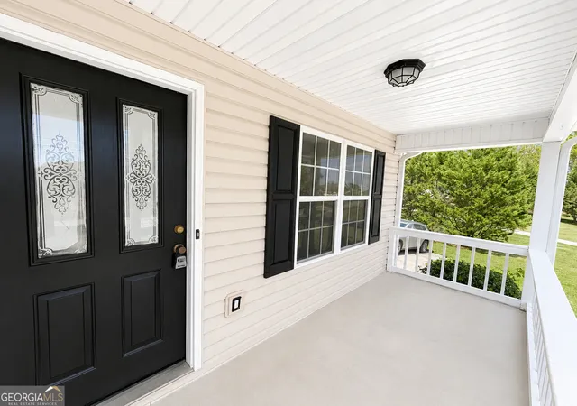 Photo 4 of Single family home for sale at 1164 Bert Moorehead Rd, Canon, GA 30520 | MLS# 10708963 | Listing updated on 2026-10-01