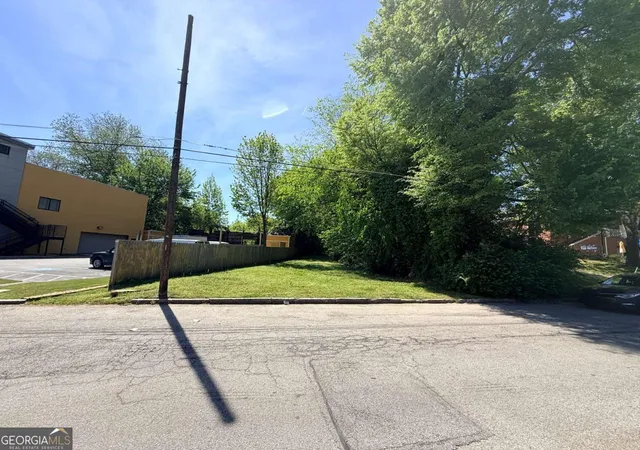 Photo 8 of Land for sale at 0 Ezzard St Se, Atlanta, GA 30312 | MLS# 10732065 | Listing updated on 2026-05-24