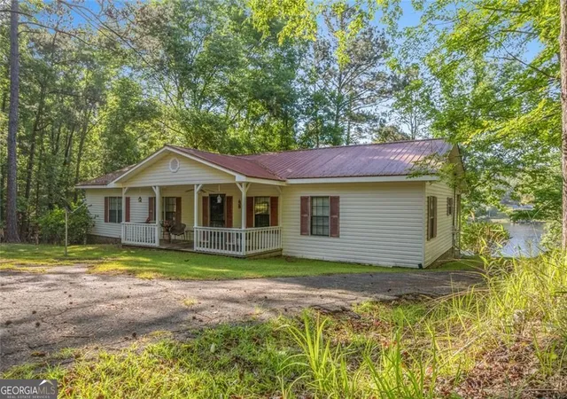 Photo 1 of Manufactured home for sale at 1038 Carrs Station Rd Ne, Milledgeville, GA 31061 | MLS# 10768722 | Listing updated on 2026-08-28