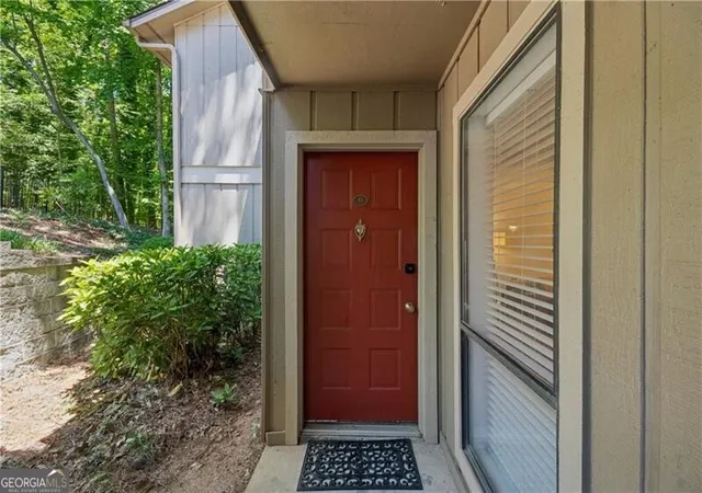 4th image of 8740 Roswell Rd, Sandy Springs, GA 30350