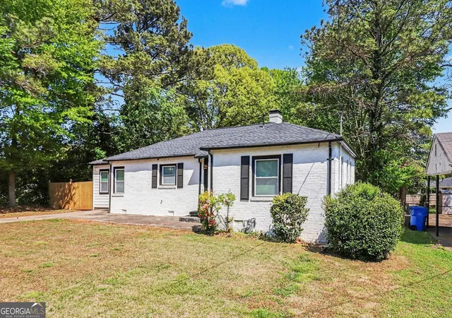 Photo 1 of Single family home for sale at 1680 Fairbanks St Sw, Atlanta, GA 30310 | MLS# 10805627 | Listing updated on 2026-08-01