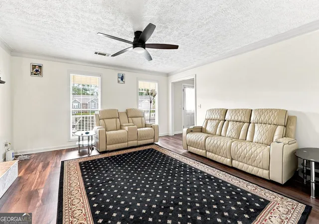 Photo 4 of Single family home for sale at 932 Sugar Meadow Ln, Sugar Hill, GA 30518 | MLS# 10831434 | Listing updated on 2026-09-17