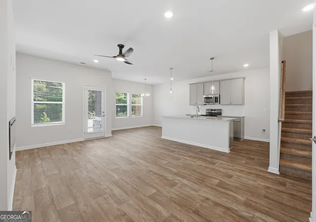 Photo 4 of Townhouse for sale at 3648 Parkway James Dr, Snellville, GA 30039 | MLS# 10730054 | Listing updated on 2026-10-10