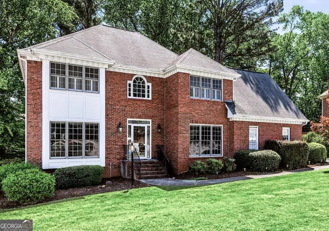 Photo 1 of Single family home for sale at 1664 Holly Lake Cir, Snellville, GA 30078 | MLS# 10721634 | Listing updated on 2026-09-12