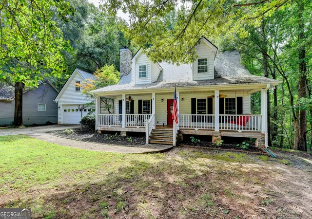 Photo 1 of Single family home for sale at 1609 White Oak Dr, Winder, GA 30680 | MLS# 10784238 | Listing updated on 2026-10-05