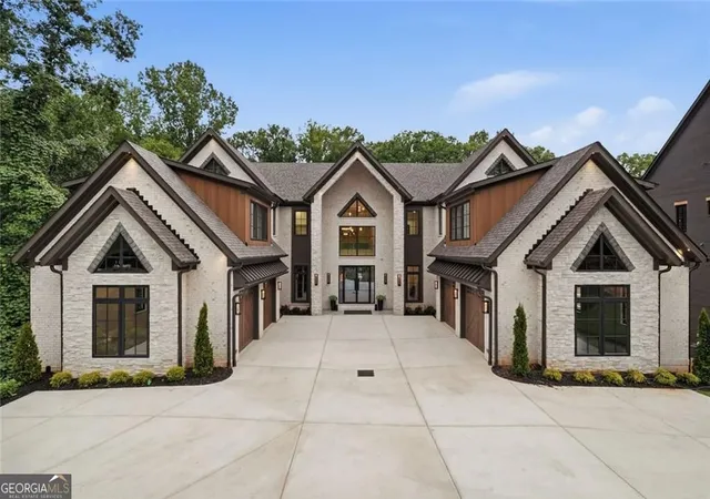 2nd image of 233 Traditions Dr, Alpharetta, GA 30004 | MLS# 10802441