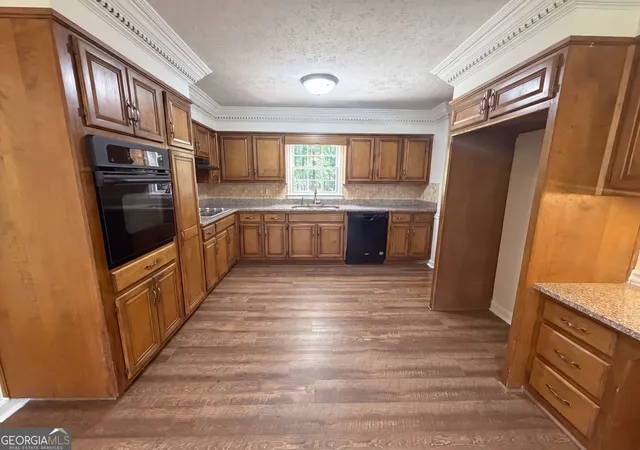 Photo 2 of Single family home for sale at 4379 Inns Brook Dr, Snellville, GA 30039 | MLS# 10809329 | Listing updated on 2026-09-17