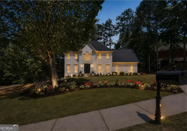 Photo 2 of Mansion for sale at 185 Chickering Lake Dr, Roswell, GA 30075 | MLS# 10762045 | Listing updated on 2026-05-25