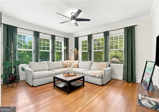 Listing Photo 4 - Condo for sale in building located at 633 Moreland Ave Ne, Atlanta, GA 30307 - Unit #4