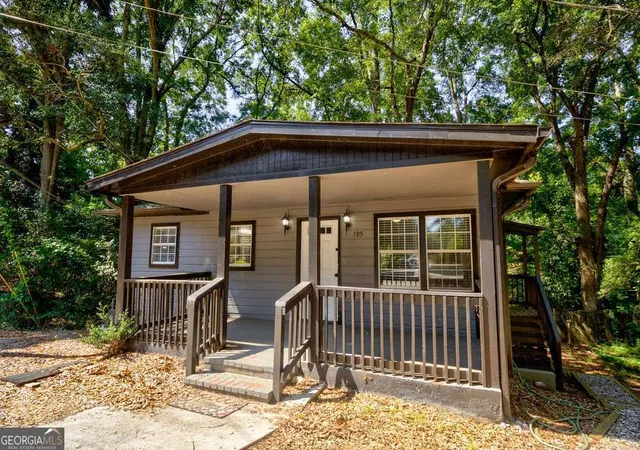 Homes for sale in Athens, GA | 195 Royal Ct, Athens, GA 30601 | MLS# 10803422
