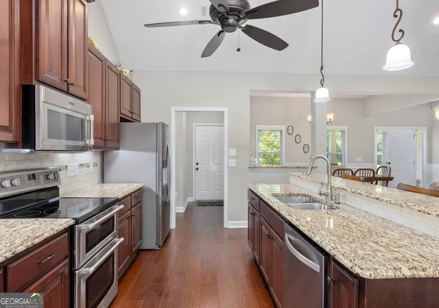 Homes for sale in Waverly Hall, GA | 178 Arrowhead Dr, Waverly Hall, GA 31831 | MLS# 10780180